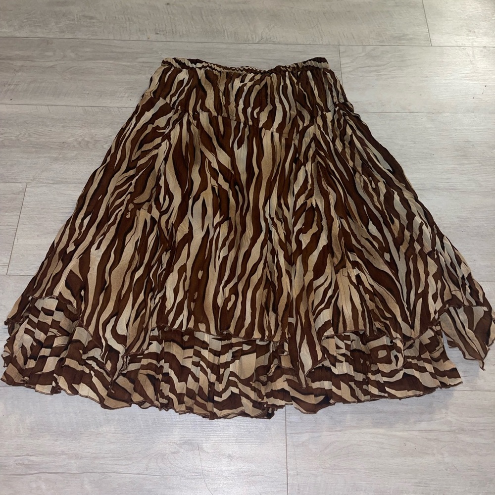 Tiger skirt